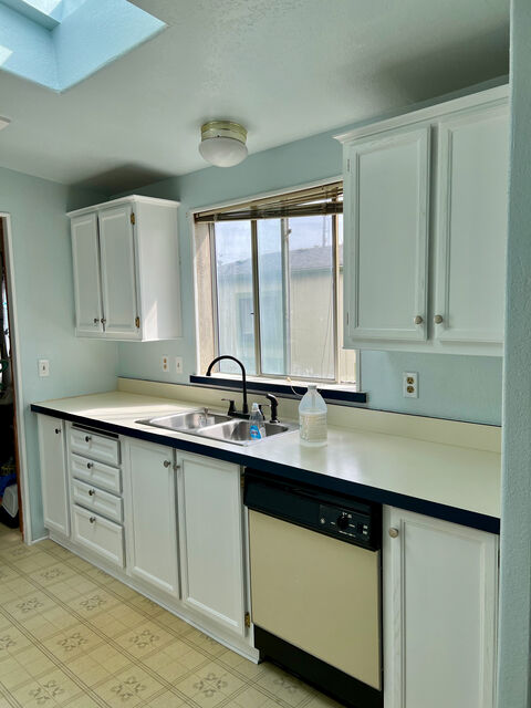 Kitchen cabinets, after