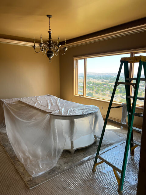 Dining room, before